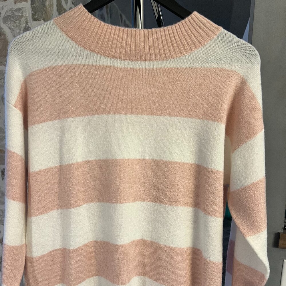 Calvin Klein Sweater
